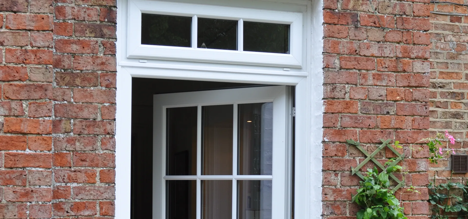 uPVC Elephant & Castle